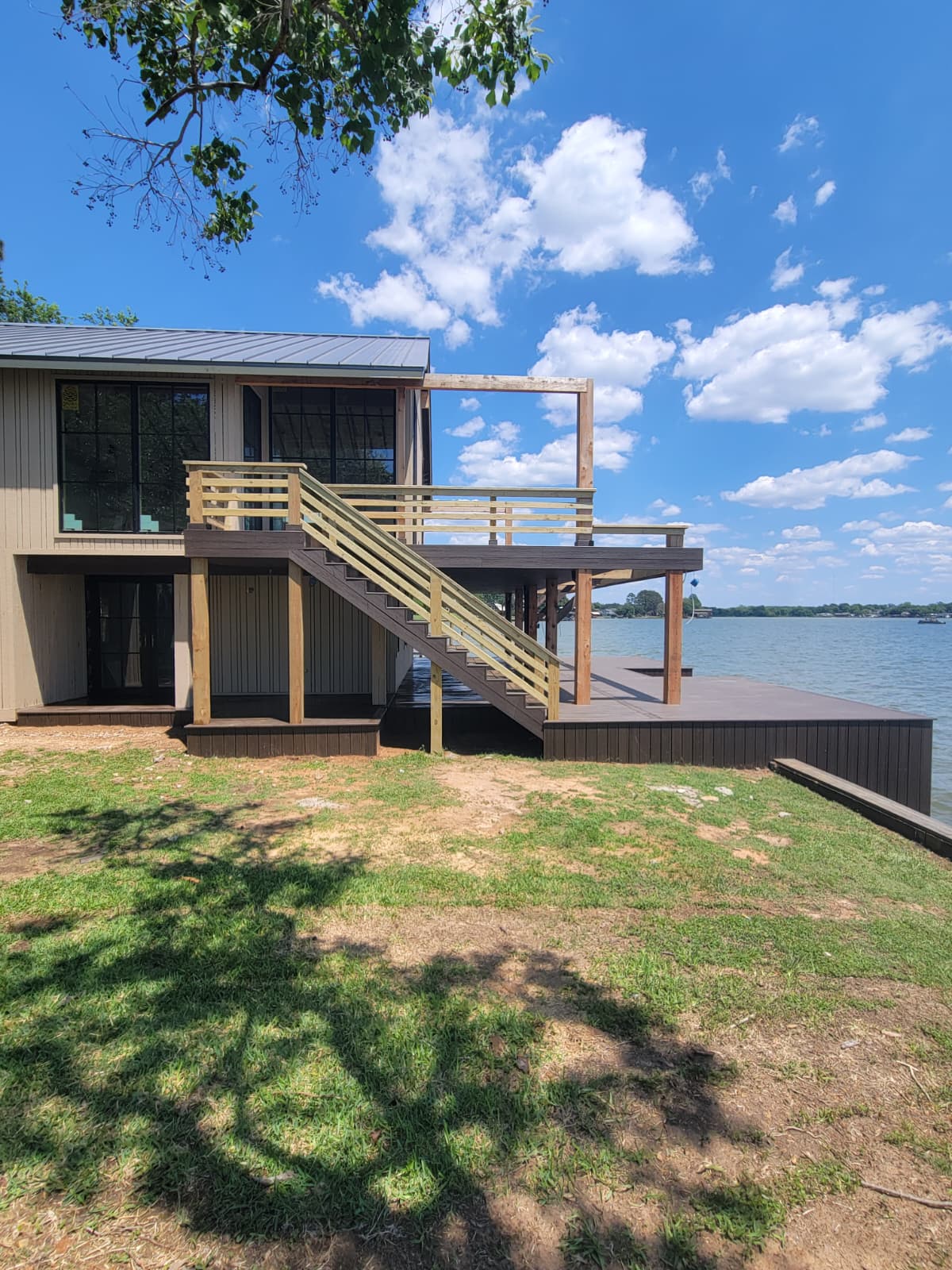 Trex composite decking build 9