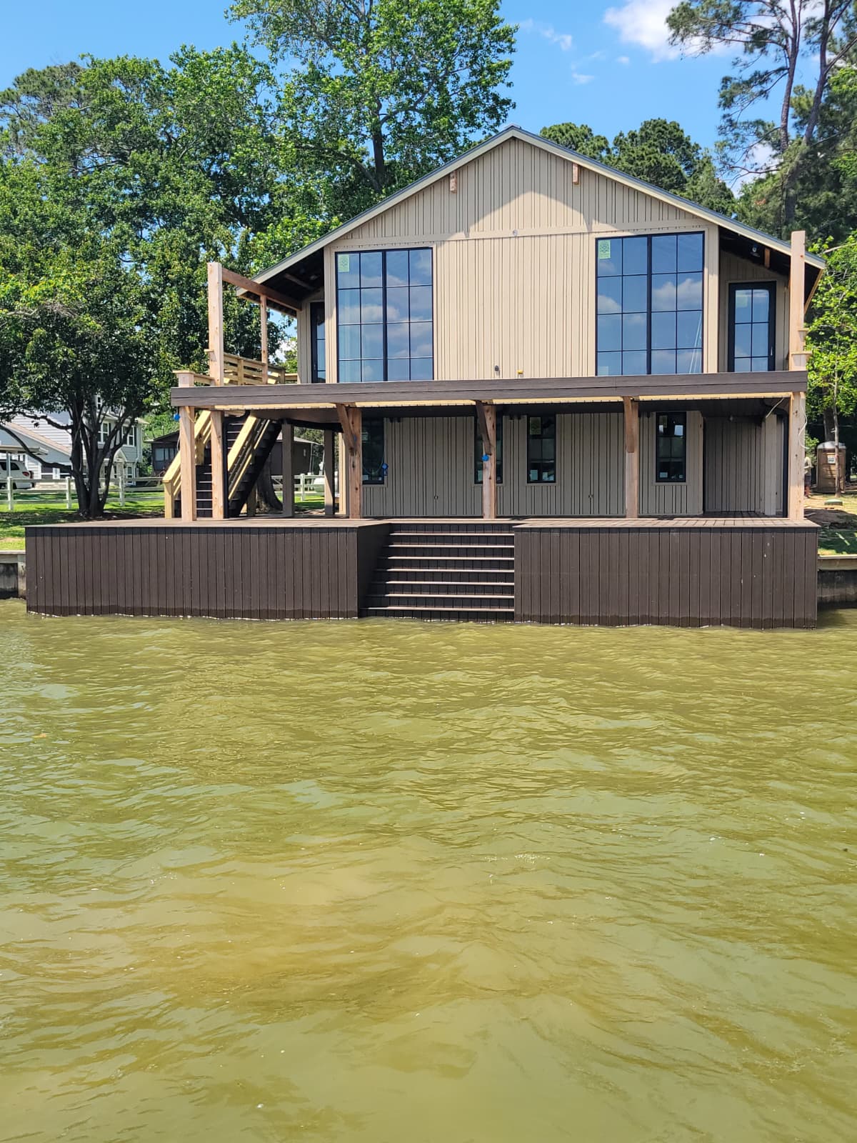 Trex composite decking build 8